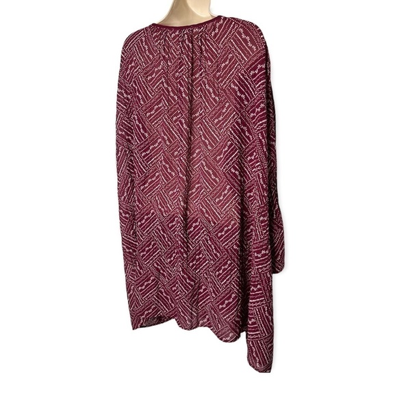 Woman Within Plus Size 3/4 Sleeve Semi Sheer Floral Pattern Tunic Size 26/28 2X - Picture 5 of 8